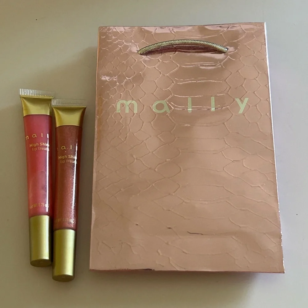 Mally Beauty High Shine Lip Treats (LOT OF 2 LIP TREATS + Gift Bag) BRAND NEW